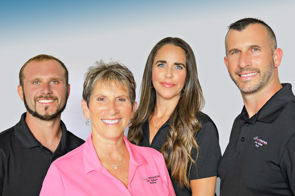 Judi Taulbee and the Taulbee Team, Fine Properties